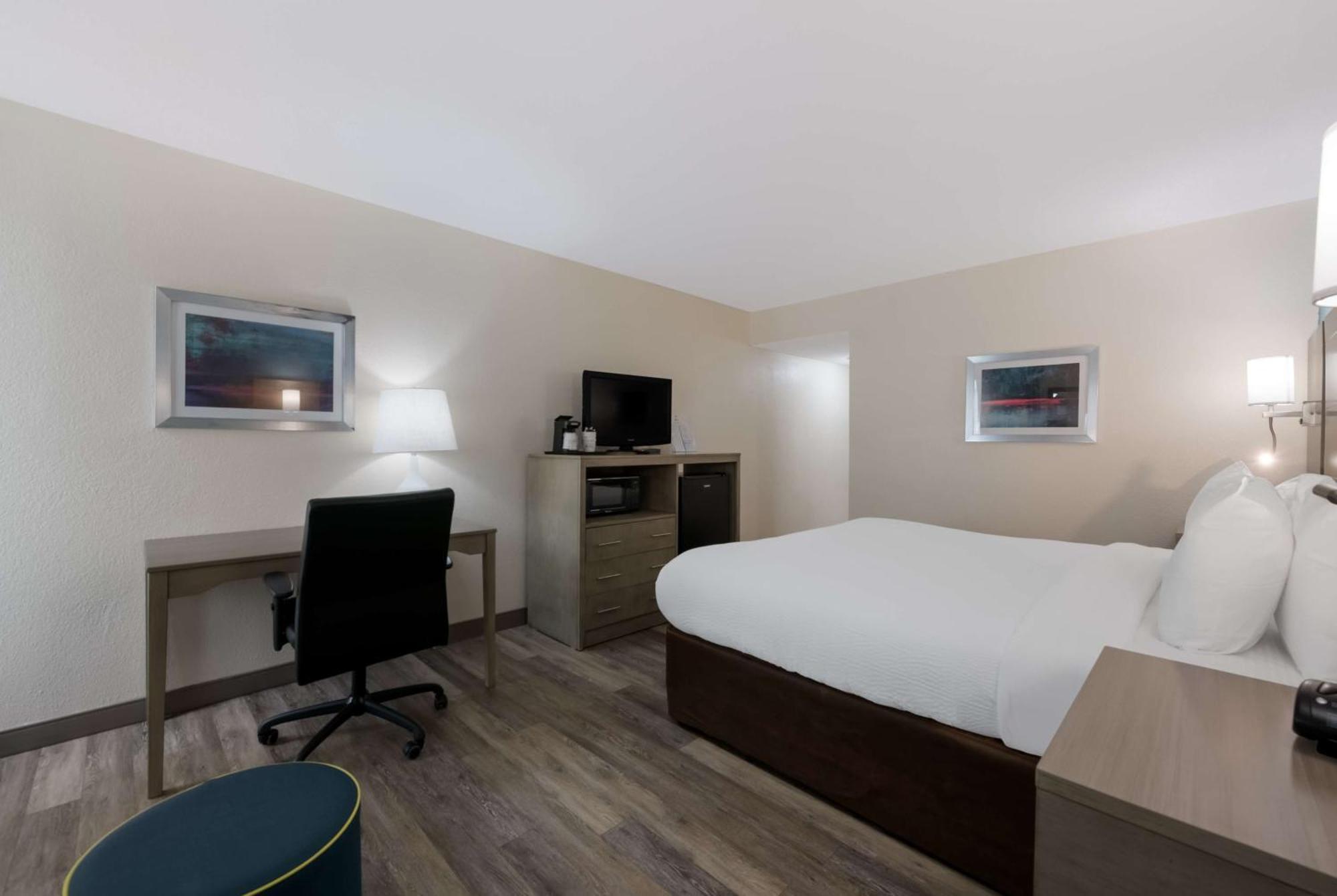 Best Western Hampton Coliseum Inn Zewnętrze zdjęcie