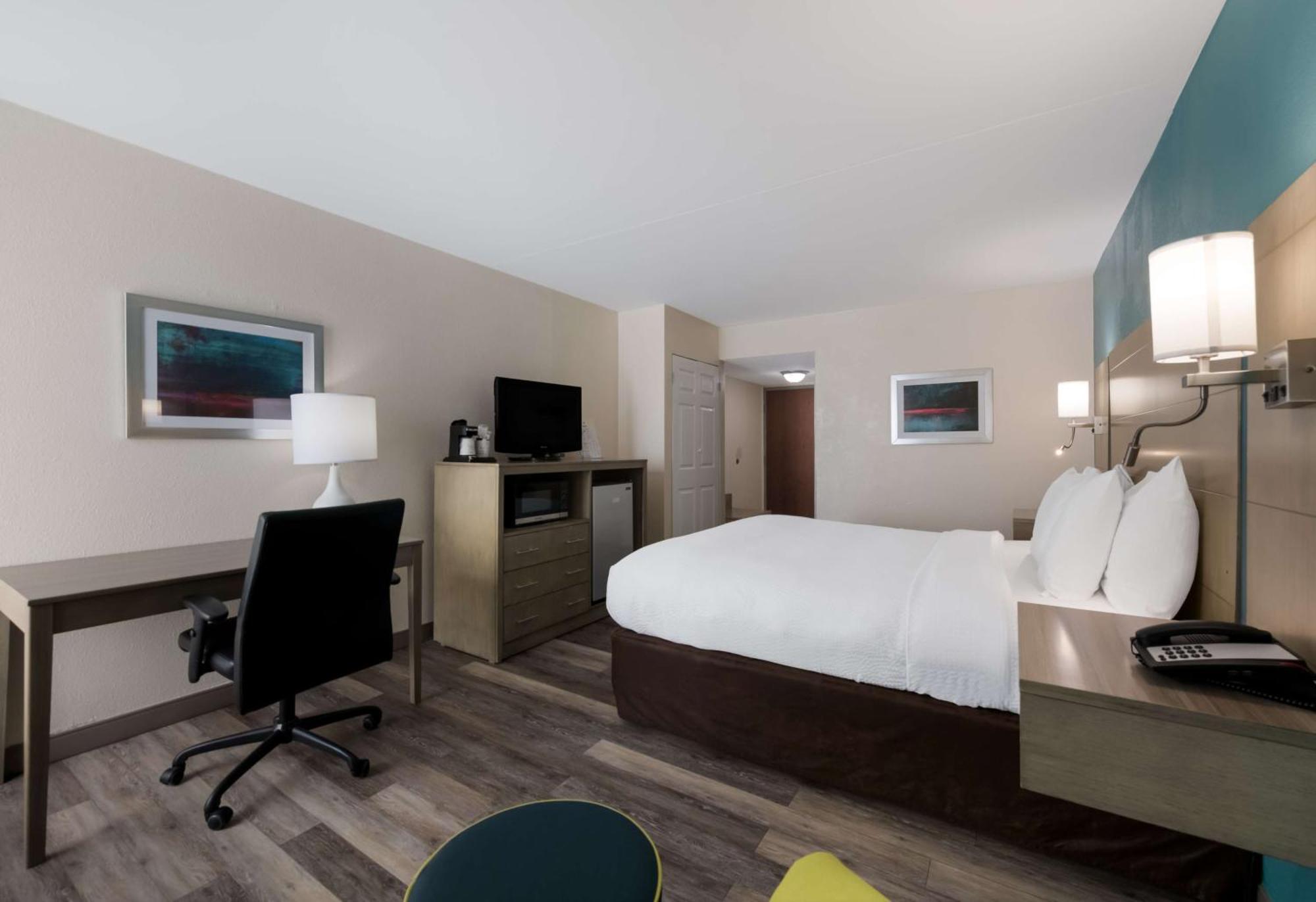 Best Western Hampton Coliseum Inn Zewnętrze zdjęcie